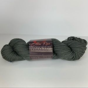 lot of 5 olive ella rae chunky merino